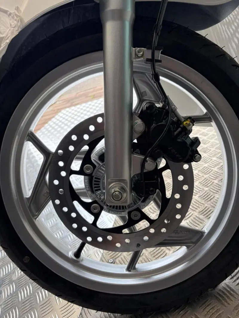 Piaggio Liberty 125 (2025 - 26) (10)