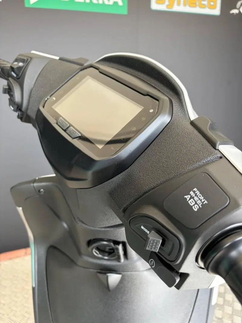 Piaggio Liberty 125 (2025 - 26) (19)