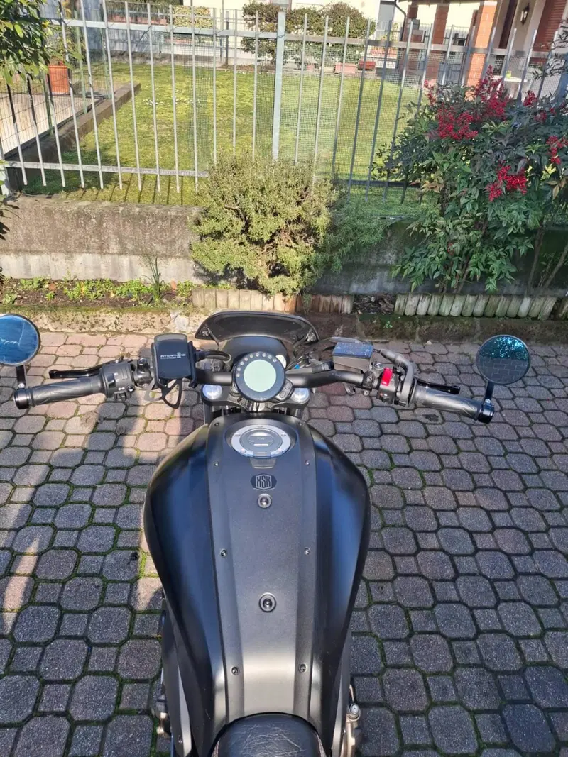 Yamaha XSR 700 ABS (2016 - 20) (4)