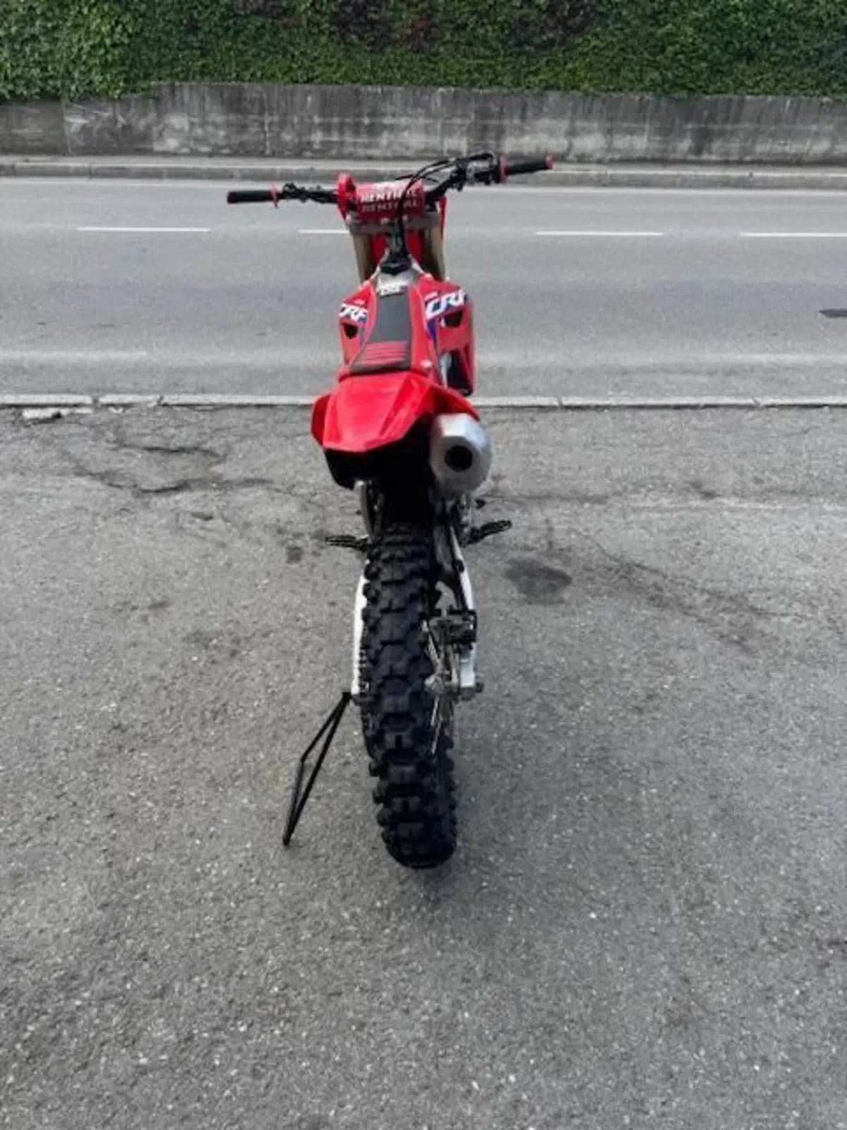 Honda CRF 250R (2023) (5)