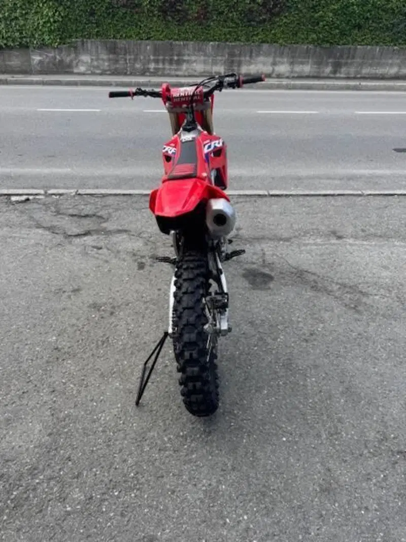 Honda CRF 250R (2023) (5)