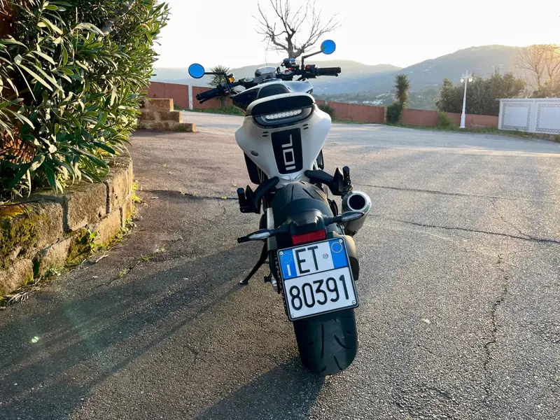 Husqvarna Vitpilen 701 (2020) (6)