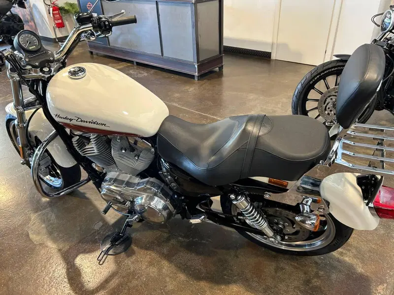 Harley-Davidson 883 Low (2008 - 12) - XL 883L (7)