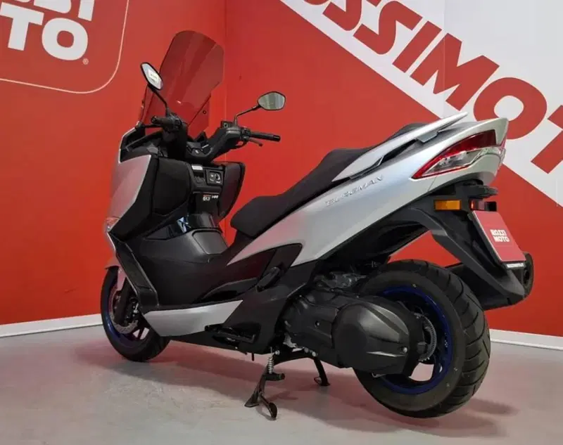 Suzuki Burgman 400 (2022 - 24) (3)