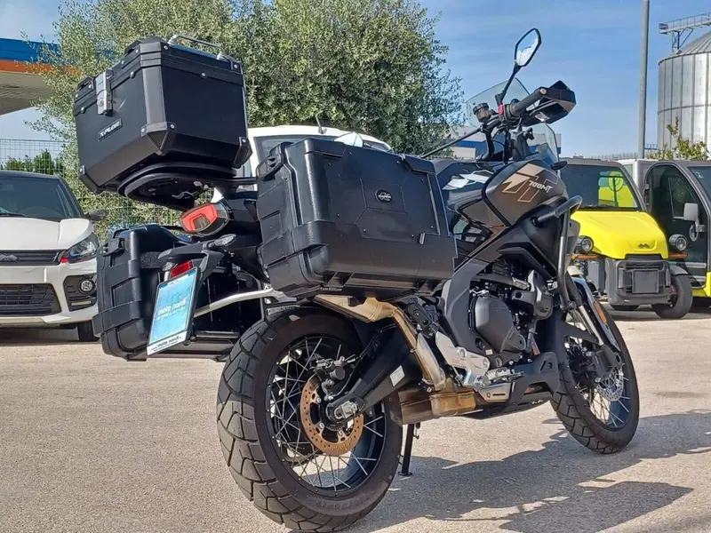 CFMOTO 700MT Adventure (2025 - 26) (5)