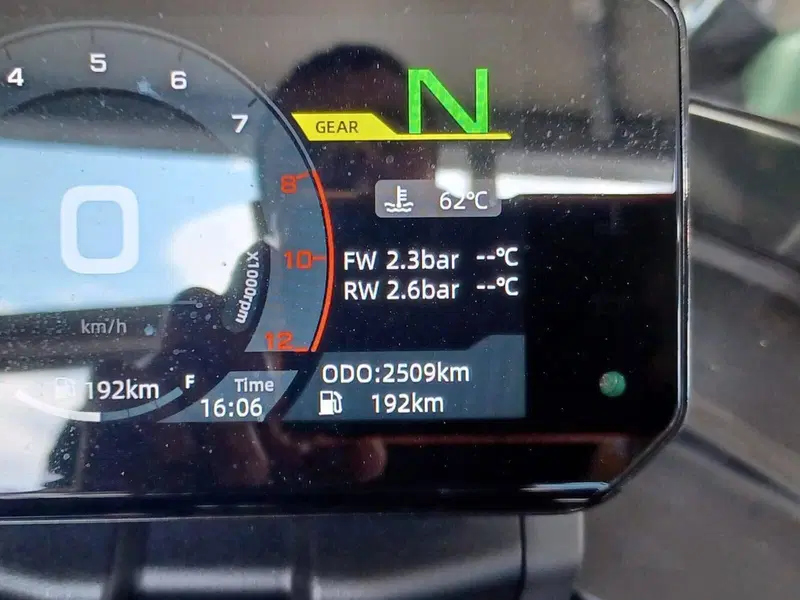 CFMOTO 700MT Adventure (2025 - 26) (9)