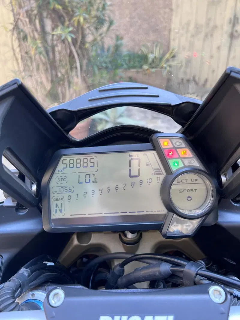 Ducati Multistrada 1200 S Touring (2010 - 12) (14)