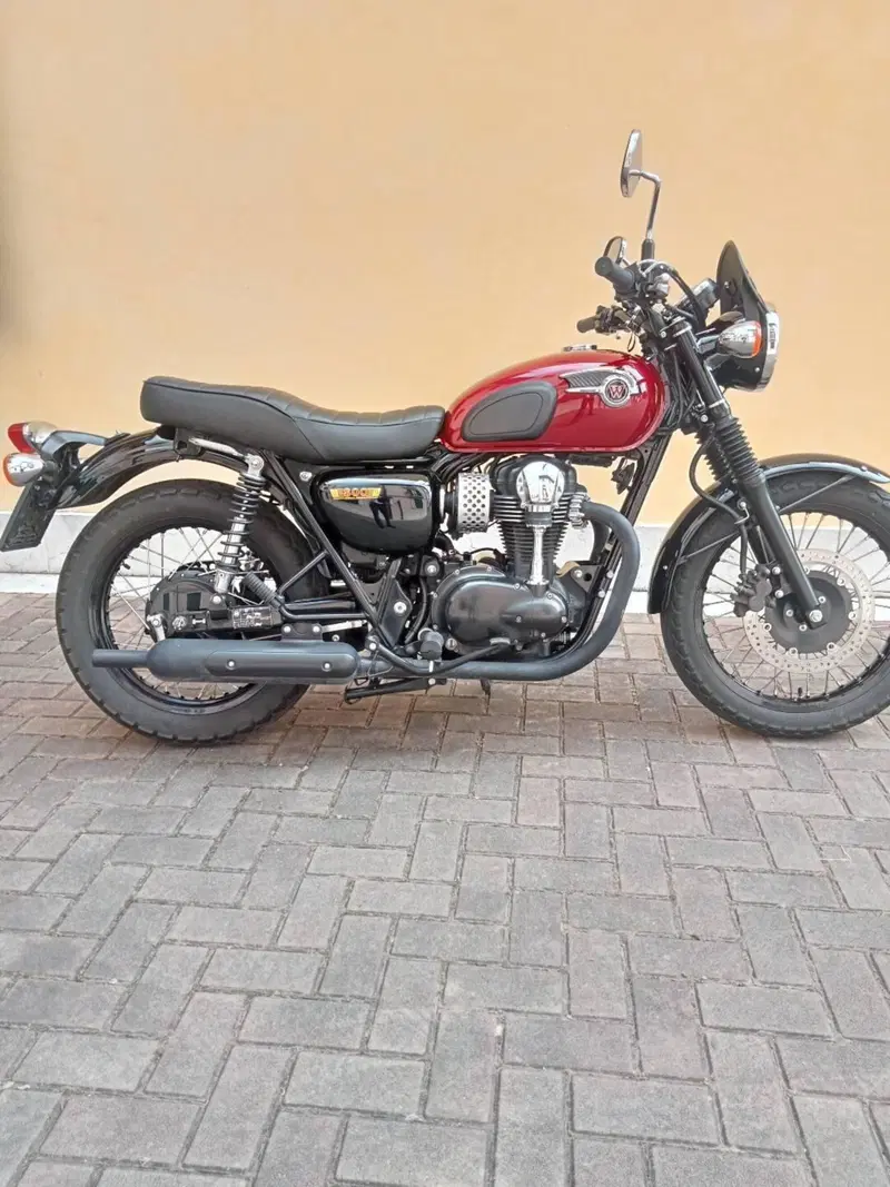 Kawasaki W 800 (2010 - 17)
