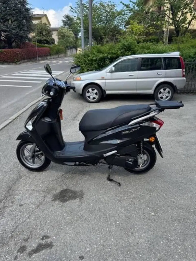 Yamaha D'Elight 125 (2017 - 20) (4)