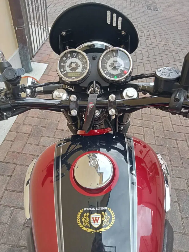 Kawasaki W 800 (2010 - 17) (4)