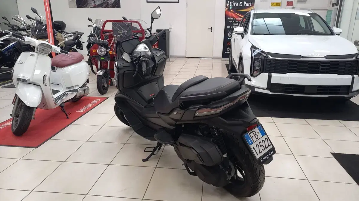 Voge Sfida SR4 (2022 - 24) (4)