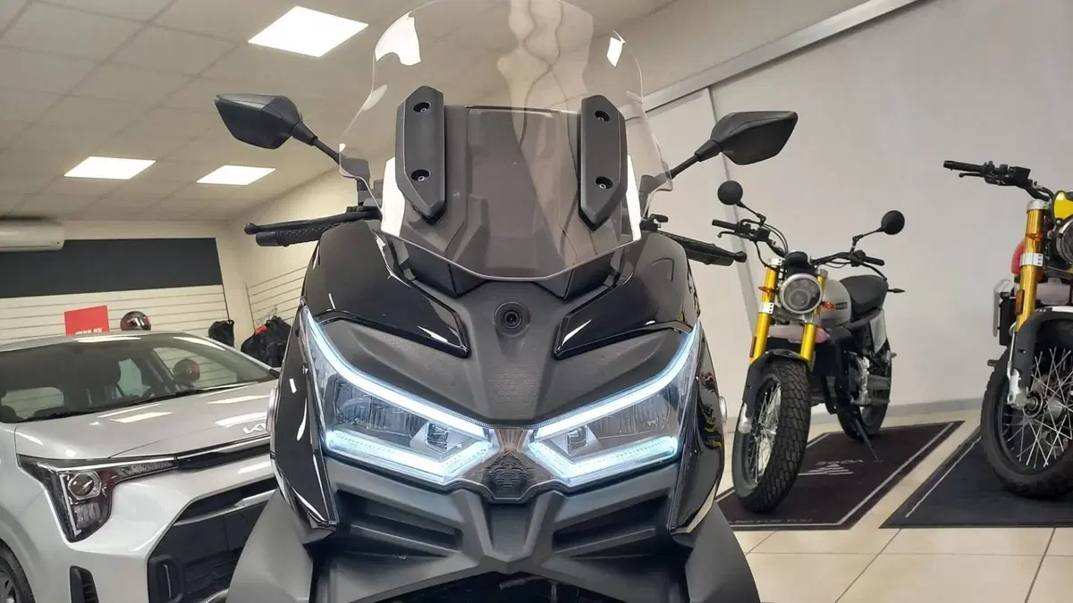 Voge Sfida SR4 (2022 - 24) (5)
