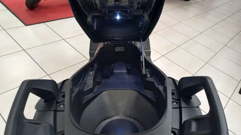 Voge Sfida SR4 (2022 - 24) (12)