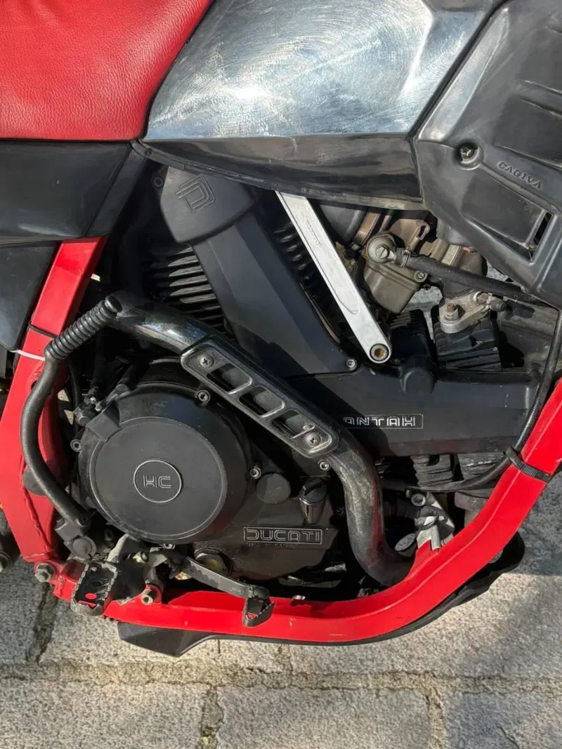 Cagiva Elefant 650 (8)