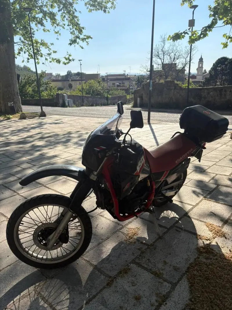 Cagiva Elefant 650 (9)