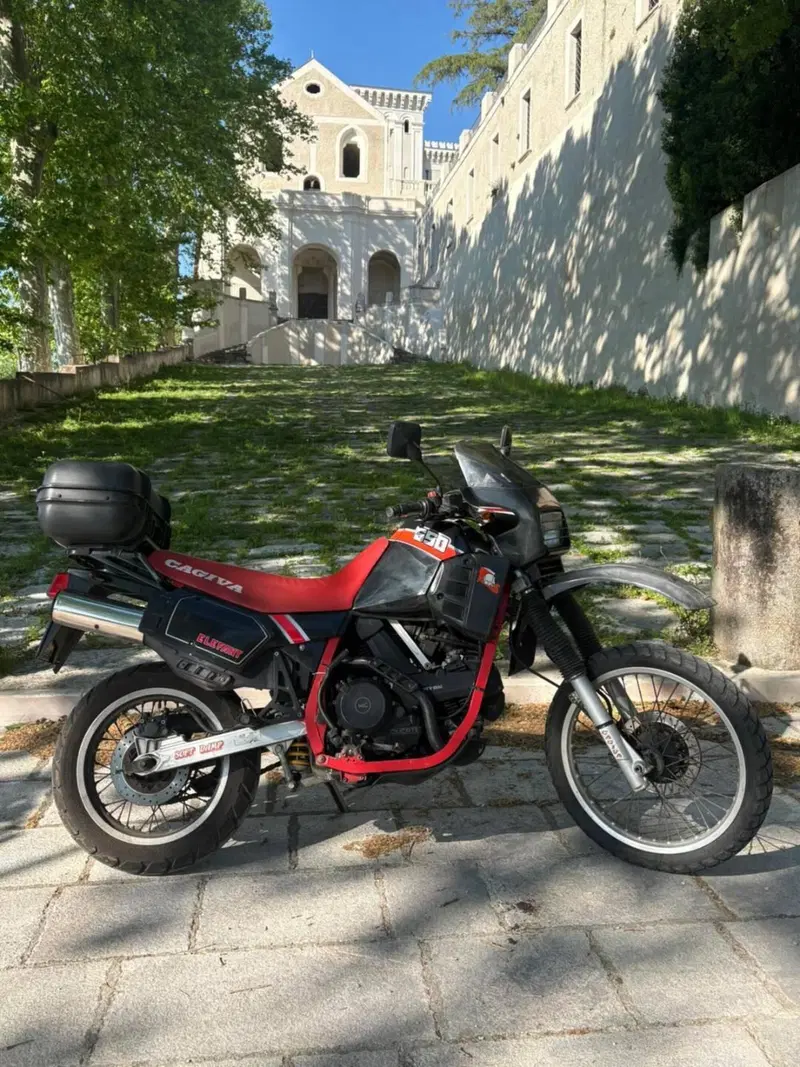 Cagiva Elefant 650 (14)