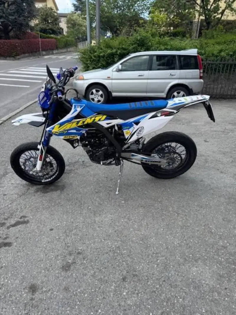 Valenti Racing SM 125 Z (2023 - 26) (5)