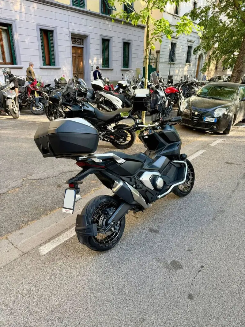 Honda X-ADV 750 DCT Adventure (2021 - 24) (3)
