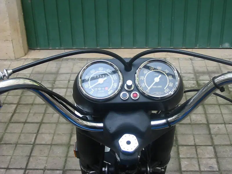 Aermacchi Harley-Davidson Sprint 350 4t (4)