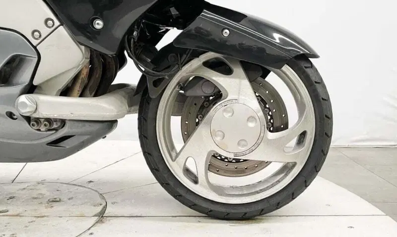Yamaha GTS 1000 (1993 - 96) (5)