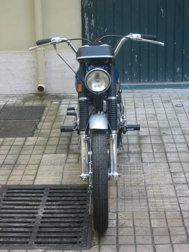 Aermacchi Harley-Davidson Sprint 350 4t (5)