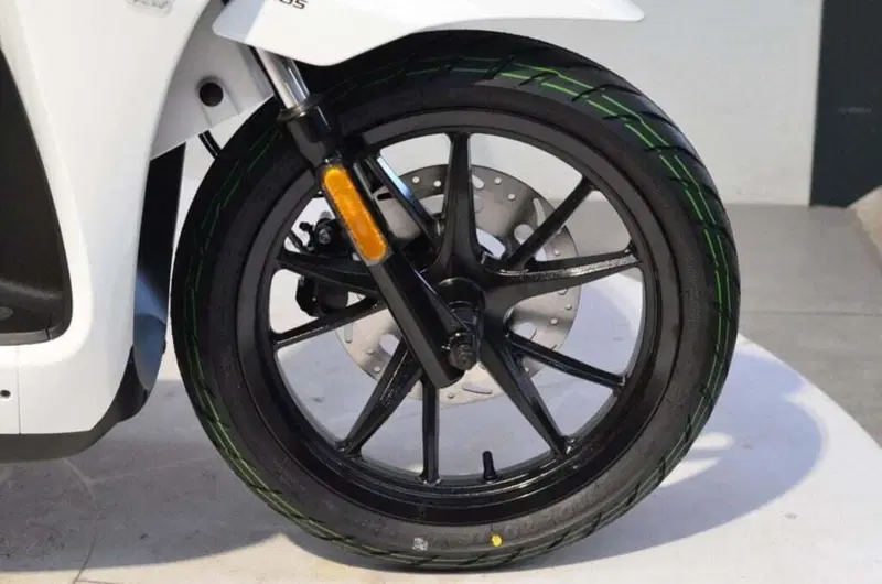 Sym Symphony 125 ST (2025 - 26) (4)