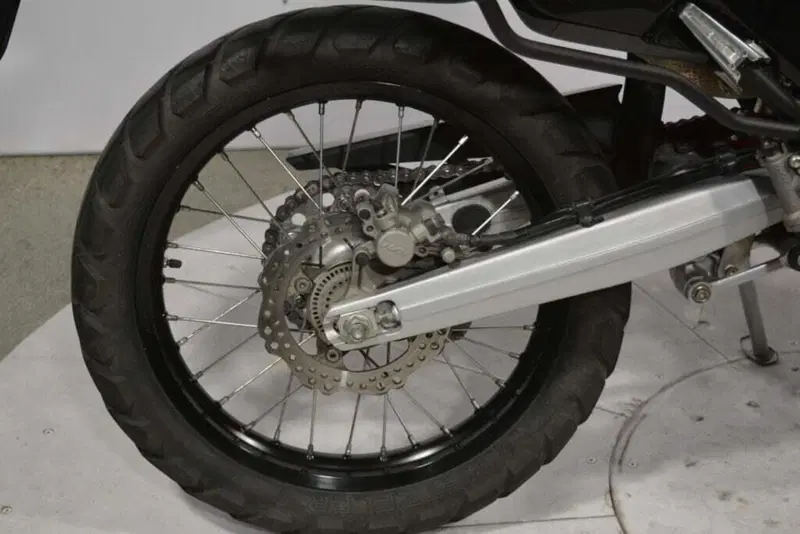 Honda CRF 250R (2021) (3)