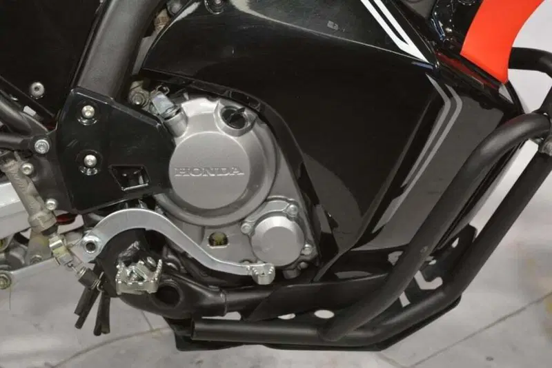 Honda CRF 250R (2021) (4)