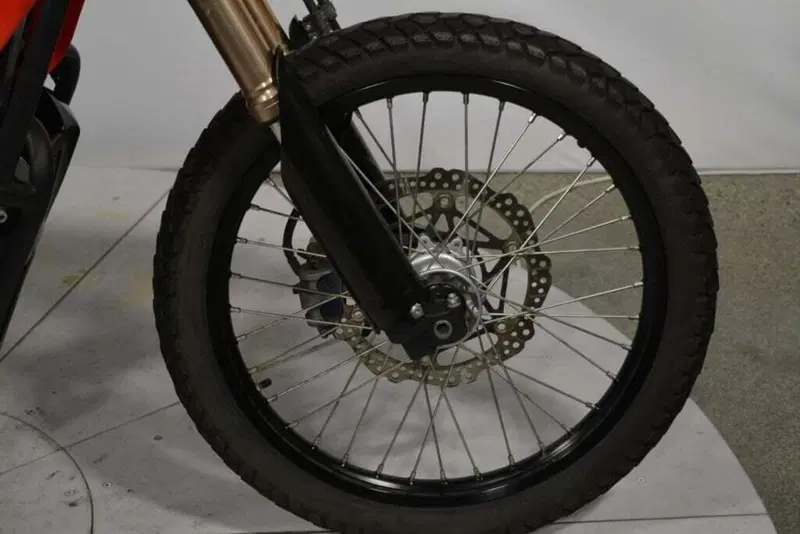 Honda CRF 250R (2021) (5)