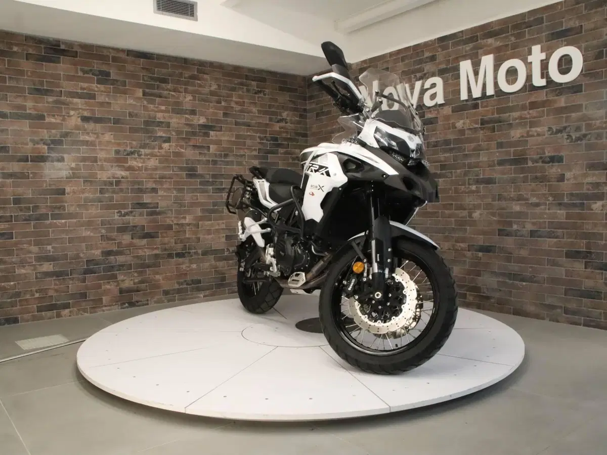 Benelli TRK 502X (2018 - 20) (7)