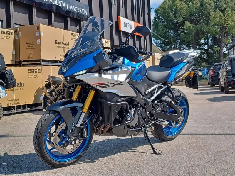 Suzuki GSX-S1000GX (2024 - 26) (4)