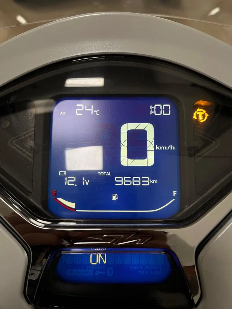 Honda SH 350 (2021 - 24) (3)