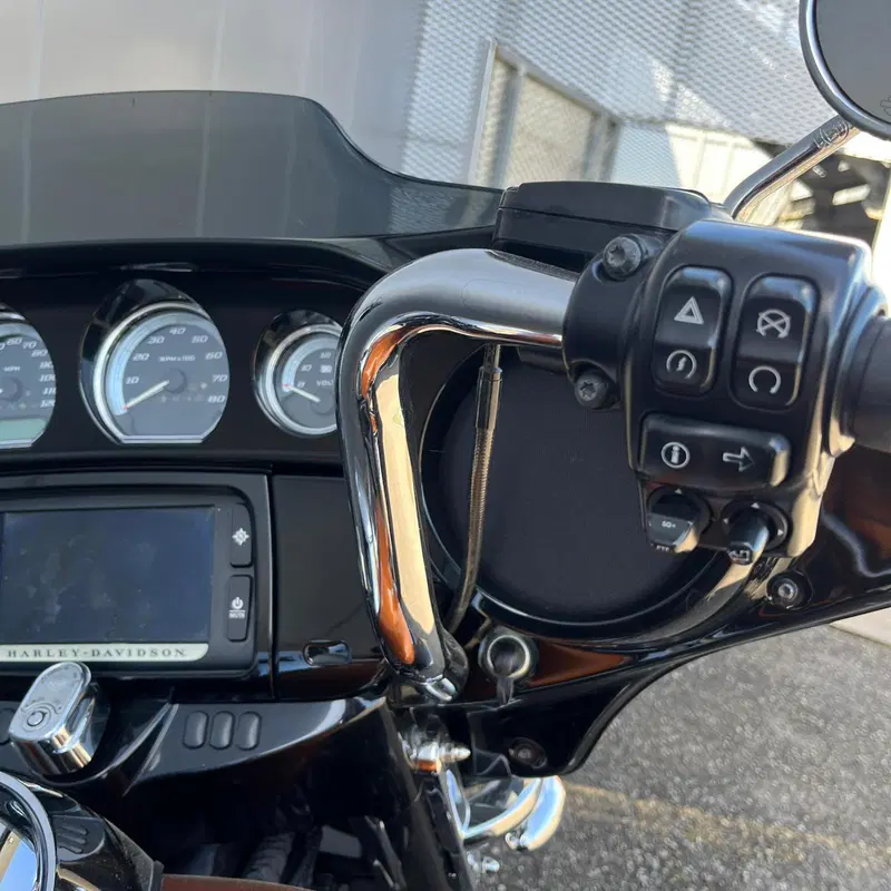 Harley-Davidson 1690 Electra Glide Ultra Limited (2014 - 15) - FLHTK (10)
