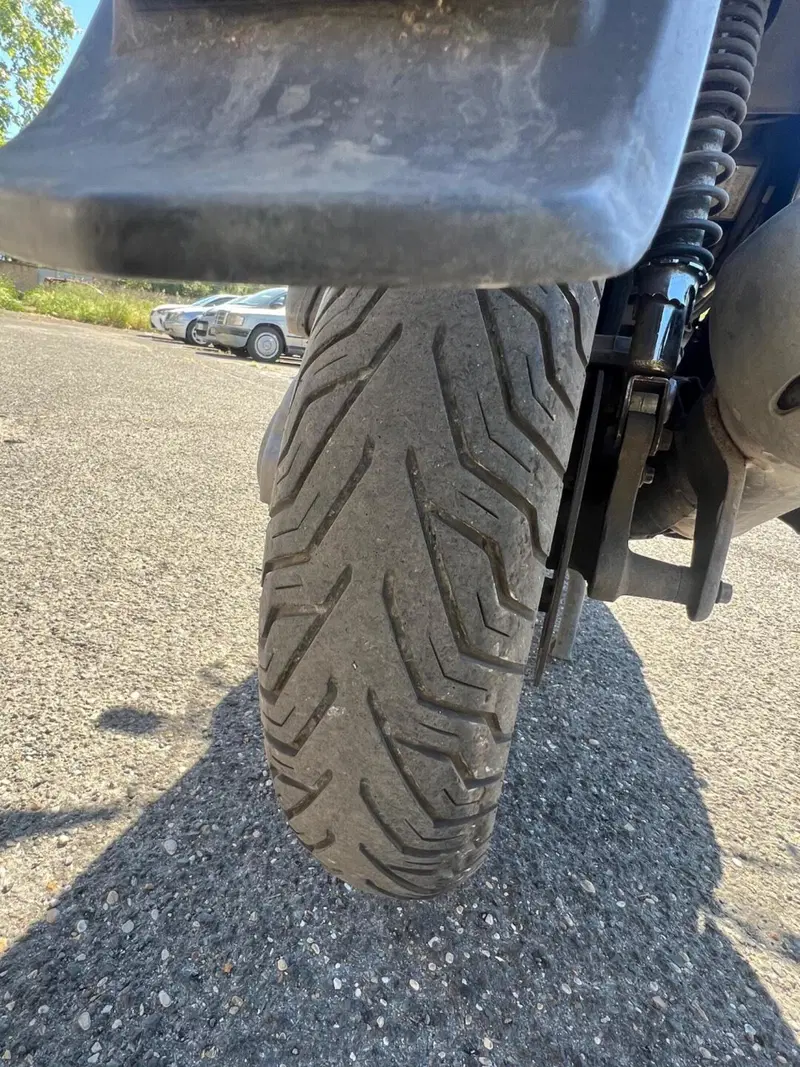 Kymco Agility 200i R16 + (2014 - 17) (9)