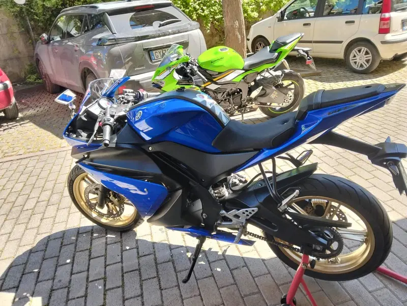 Yamaha YZF R125 (2008 -13)