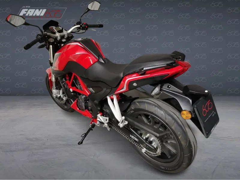 Benelli BN 251 (2017 - 20) (4)