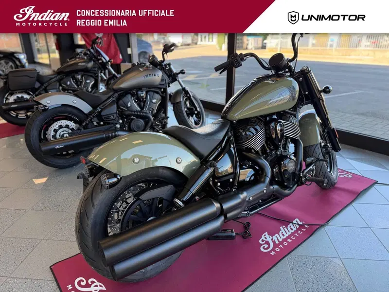 Indian Chief 1890 Bobber Dark Horse (2021 - 26) (3)