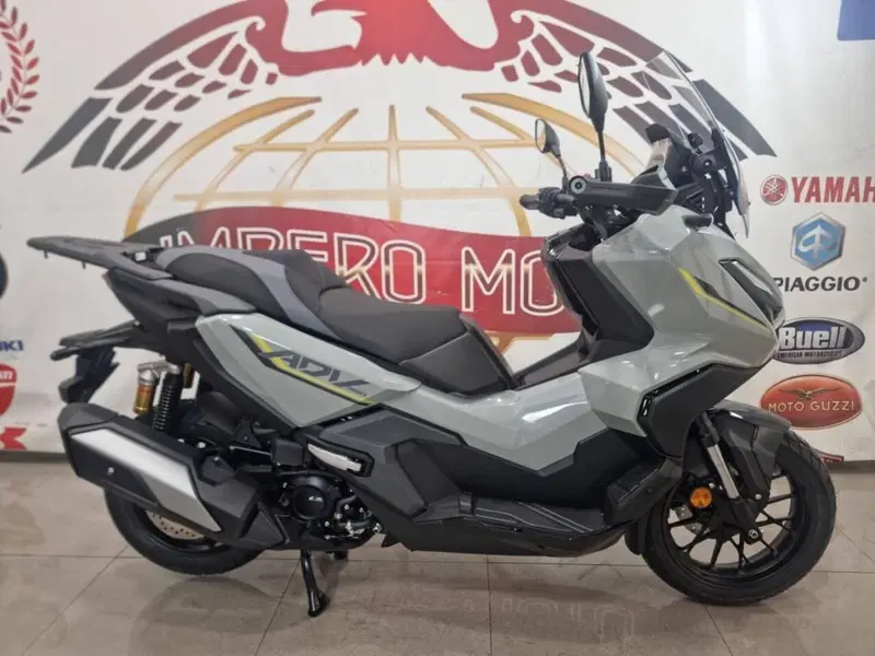 Honda ADV 350 Special Edition (2025 - 26) (2)