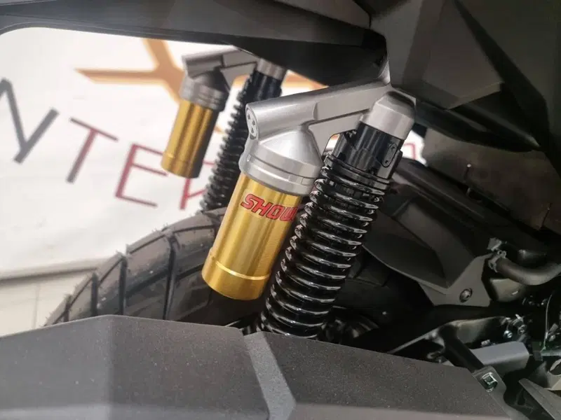 Honda ADV 350 Special Edition (2025 - 26) (7)