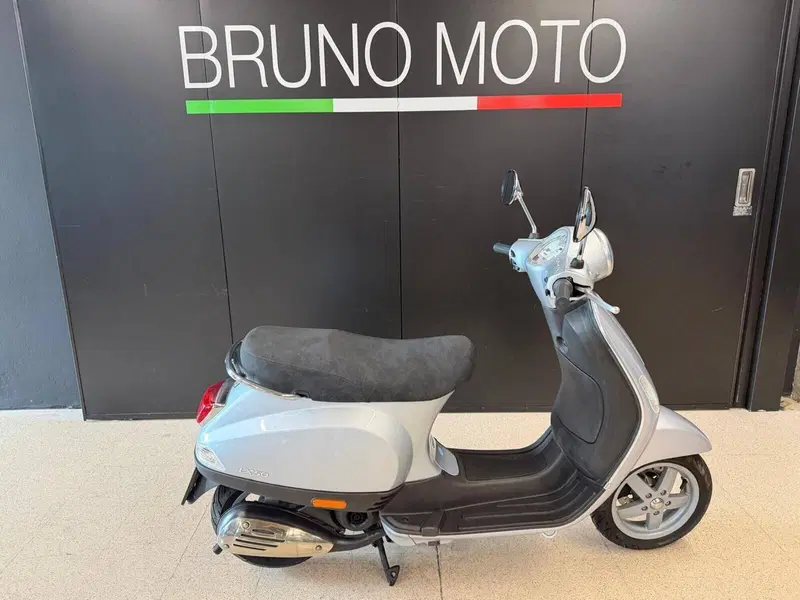 Vespa LX 50 2T (2009 - 14)