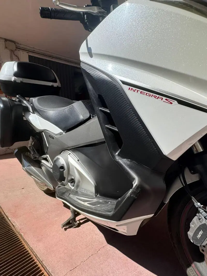 Honda Integra 750 DCT Sport (2018 - 20) (9)