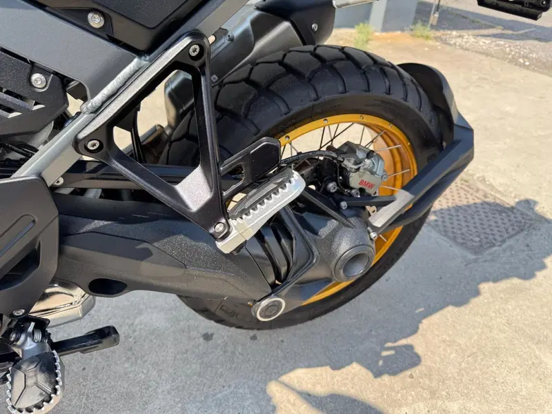 Bmw R 1300 GS Adventure Triple Black (2025 - 26) (13)