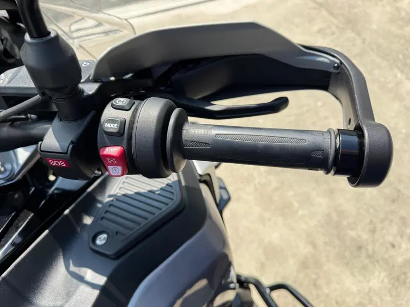 Bmw R 1300 GS Adventure Triple Black (2025 - 26) (10)
