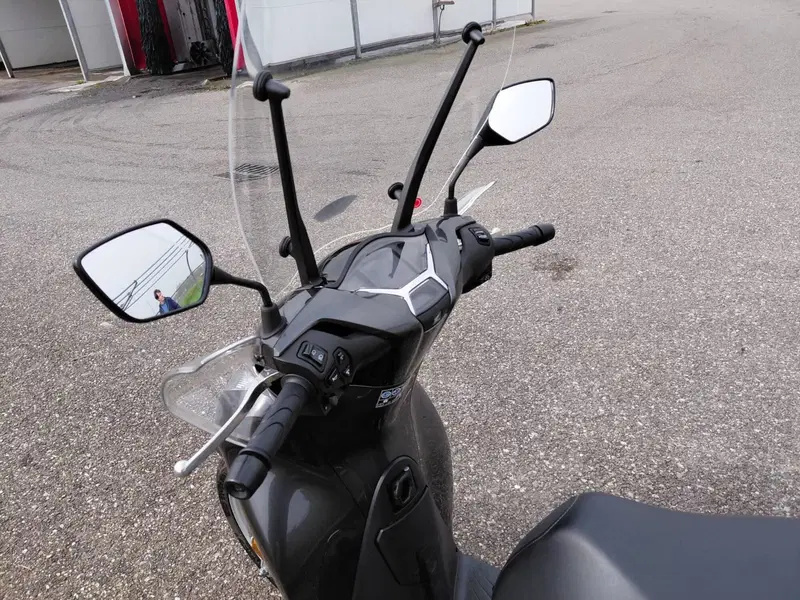 Honda SH 150i Sport (2022 - 23) (7)