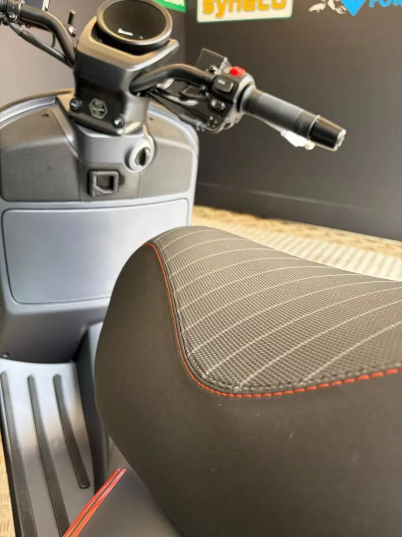 Vespa GTV 310 (2025 - 26) (18)