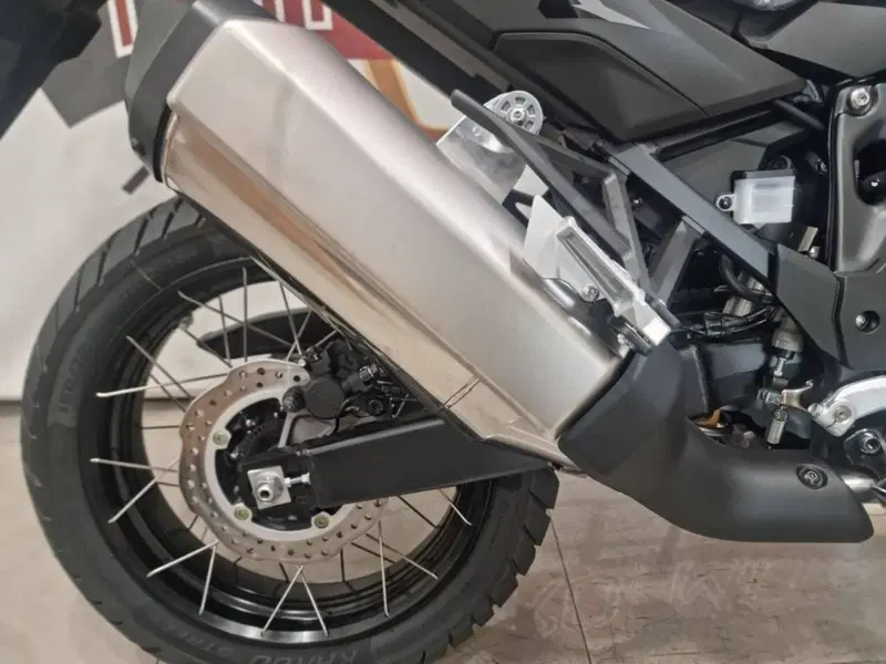Honda Africa Twin CRF 1100L ES (2024 - 26) (12)