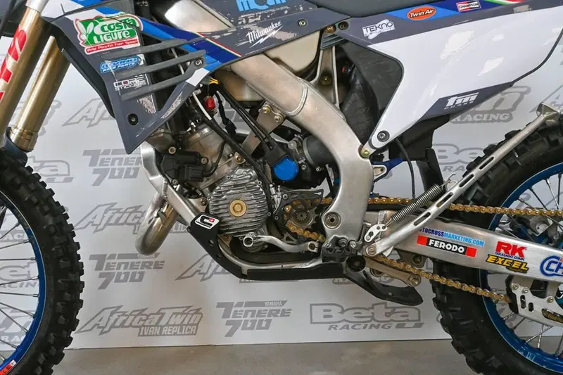 Tm Moto EN 125 ES Fi 2T (2025) (8)