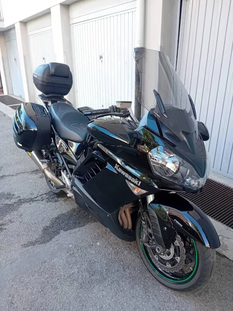 Kawasaki GTR 1400 (2007 - 09)