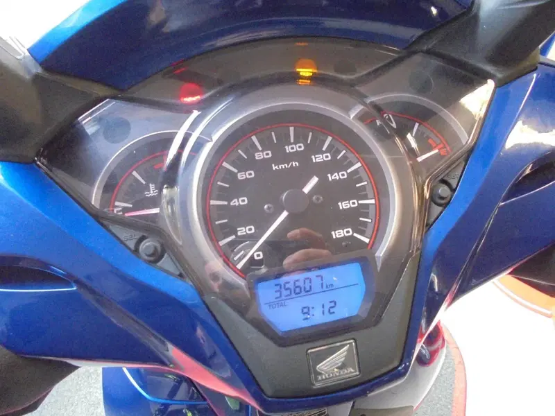 Honda SH 300 i ABS (2016 - 20) (3)
