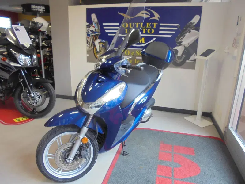 Honda SH 300 i ABS (2016 - 20) (4)